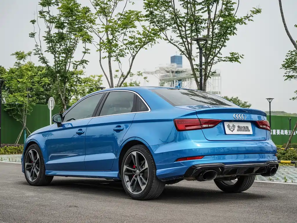 Audi A3 2018 30 Limousine 35 TFSI Fashion