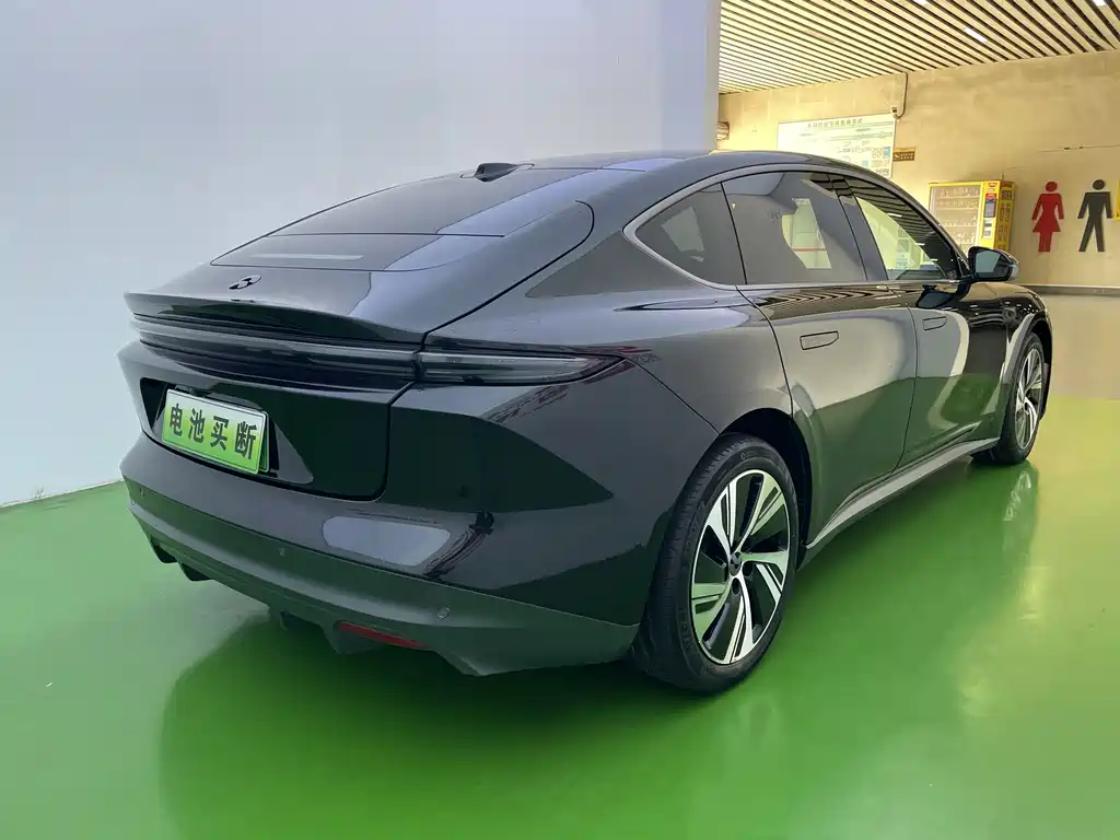 NIO ET5 — миниатюра 17