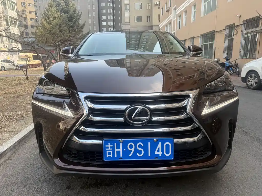 Lexus NX 2016