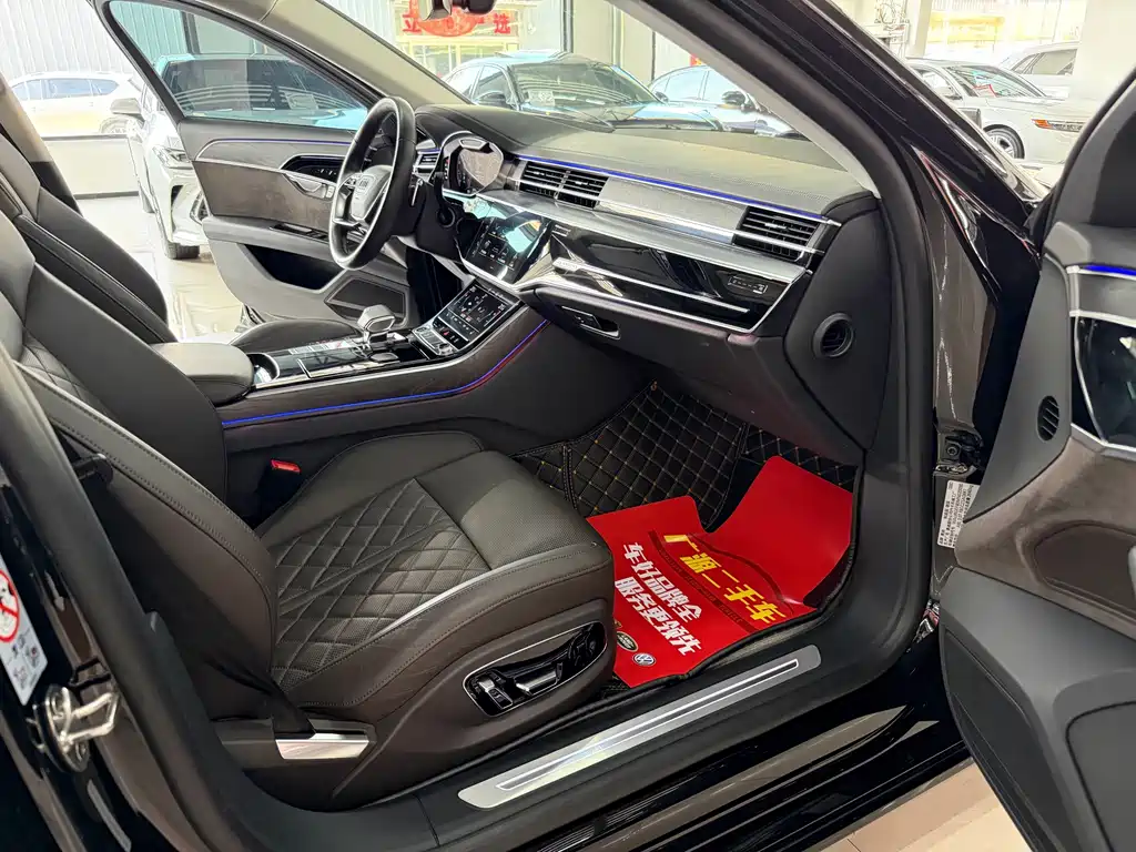 Audi A8 — миниатюра 9