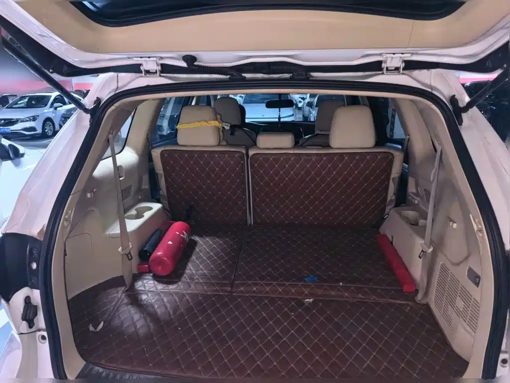 Toyota Highlander — миниатюра 10
