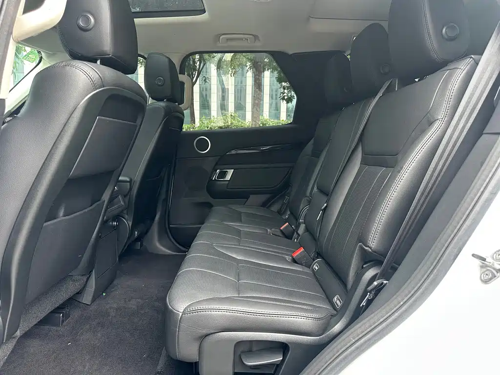 Land Rover Discovery — миниатюра 13