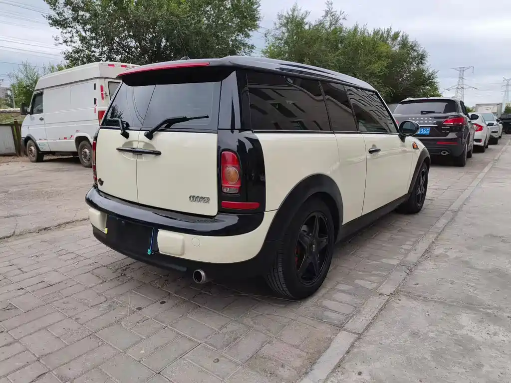 MINI Mini Clubman — миниатюра 5