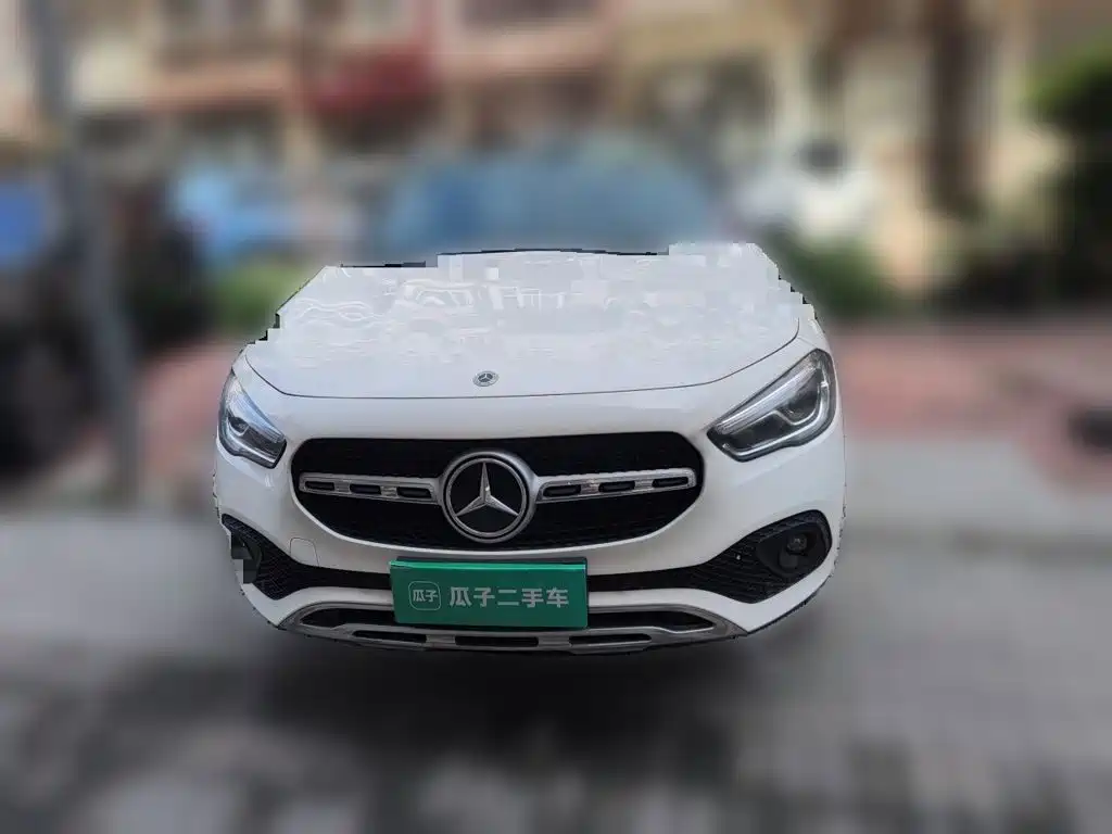 Mercedes-Benz GLA — миниатюра 23
