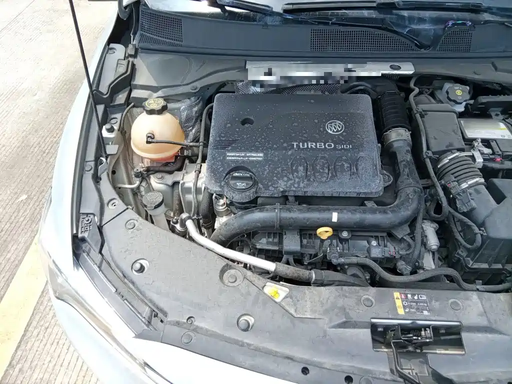 Buick Verano — миниатюра 21