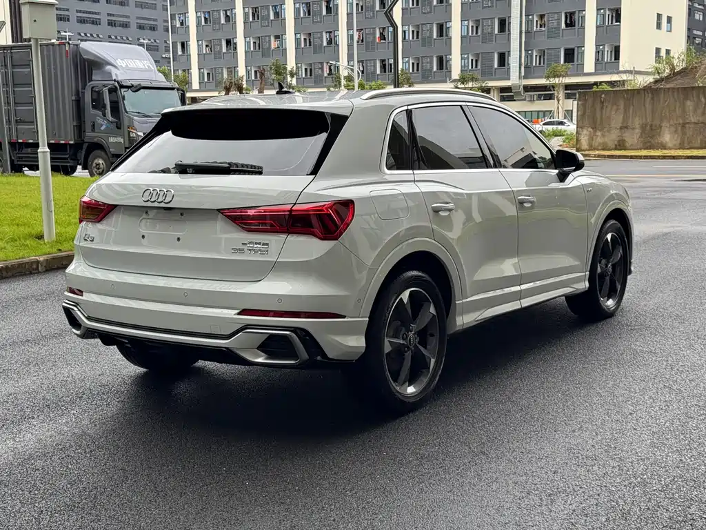 Audi Q3 — миниатюра 7