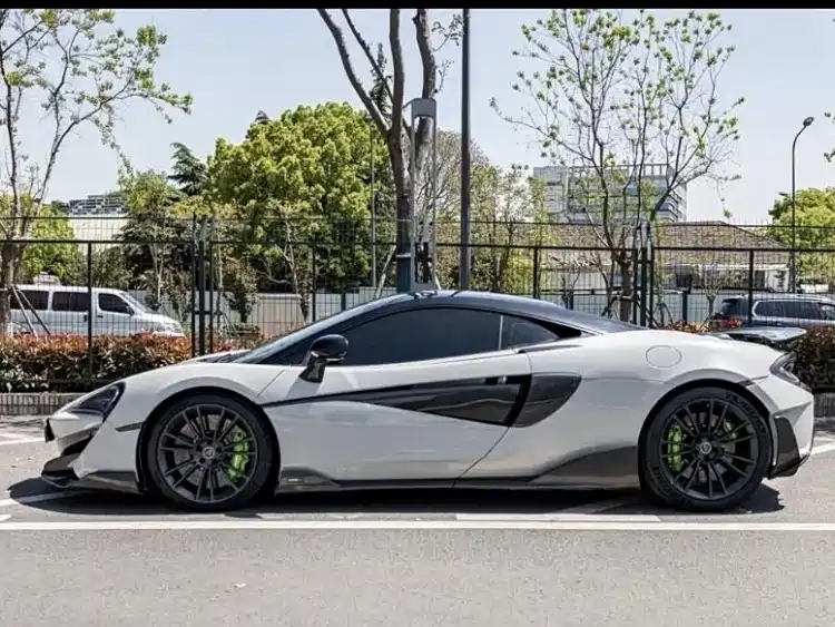 McLaren 570 — миниатюра 10