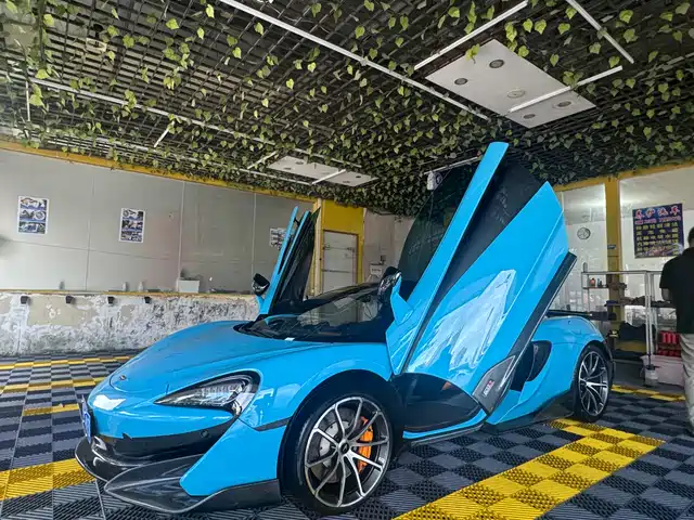 MCLAREN 540C 2019