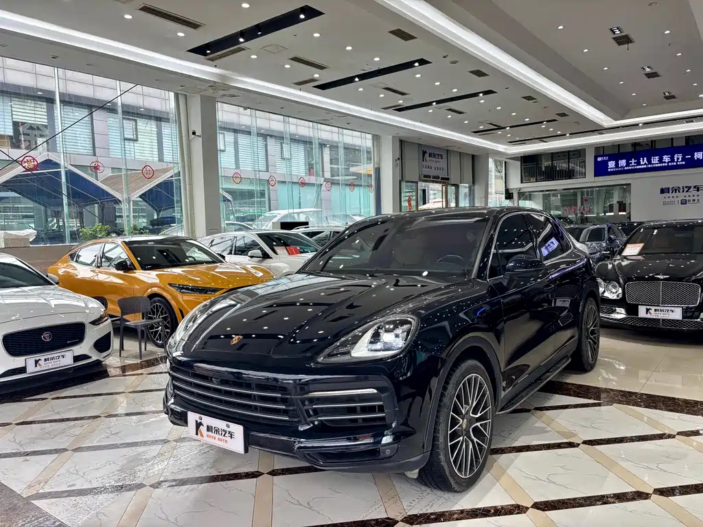 PORSCHE CAYENNE
