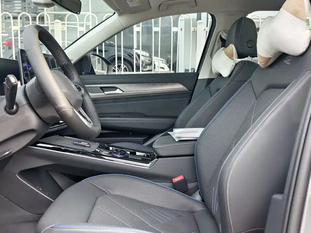 Volkswagen Tavendor 2026 450TSI Flagship