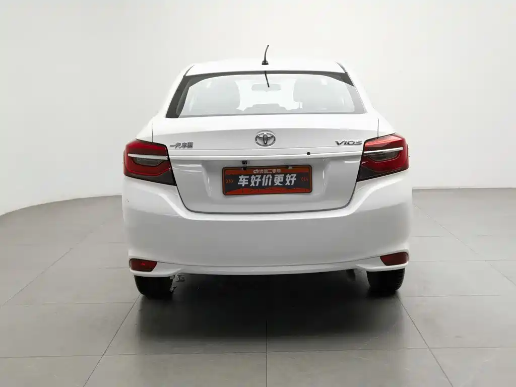 Toyota Vios — миниатюра 4