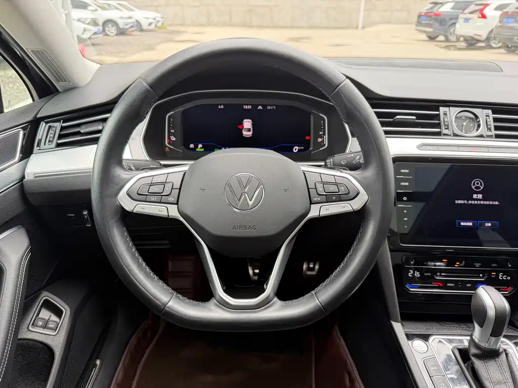 Volkswagen 迈腾 PHEV — миниатюра 12