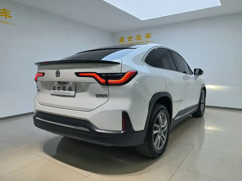 NIO NIO EC6