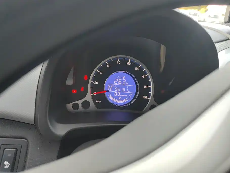 Changan Benben E-Star — миниатюра 14