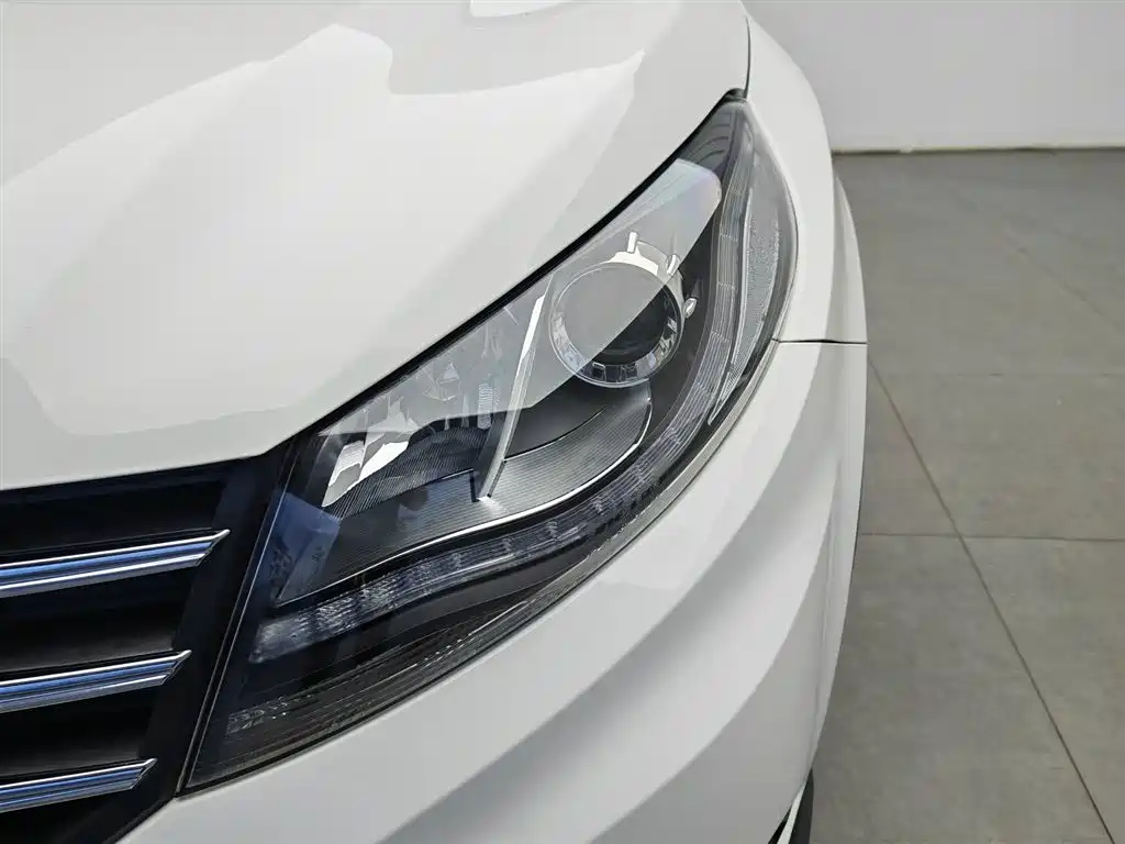 Dongfeng 580 2016 1.5T CVT Luxury