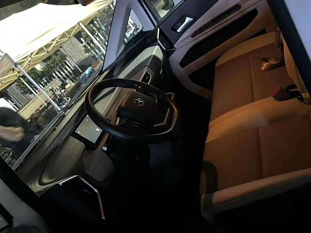 Kuayue 跨越星光 EV — миниатюра 2