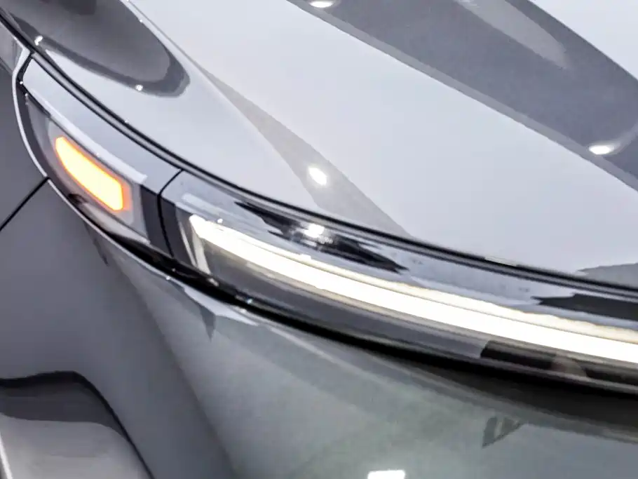 Li Auto Li L8 — миниатюра 20