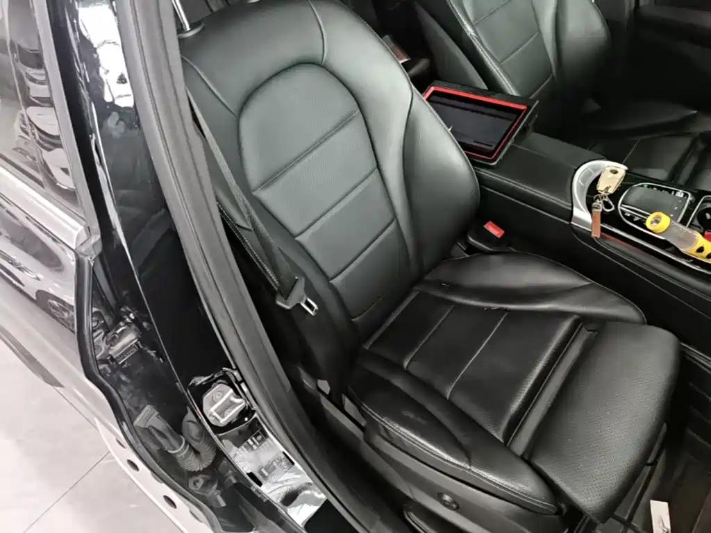 Mercedes-Benz GLC — миниатюра 25