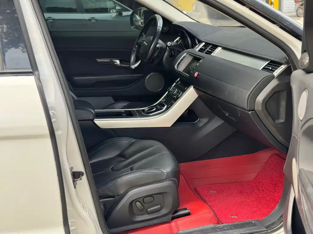 Land Rover Range Rover Evoque 2015 2.0T
