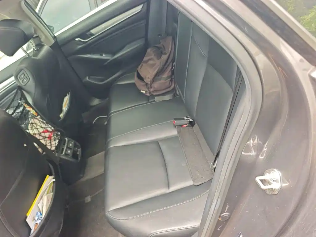 Honda Accord — миниатюра 18