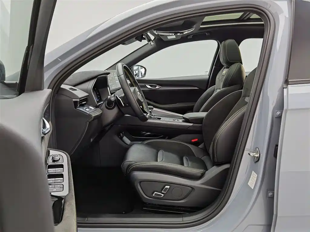 Geely Preface 2023 2.0TD