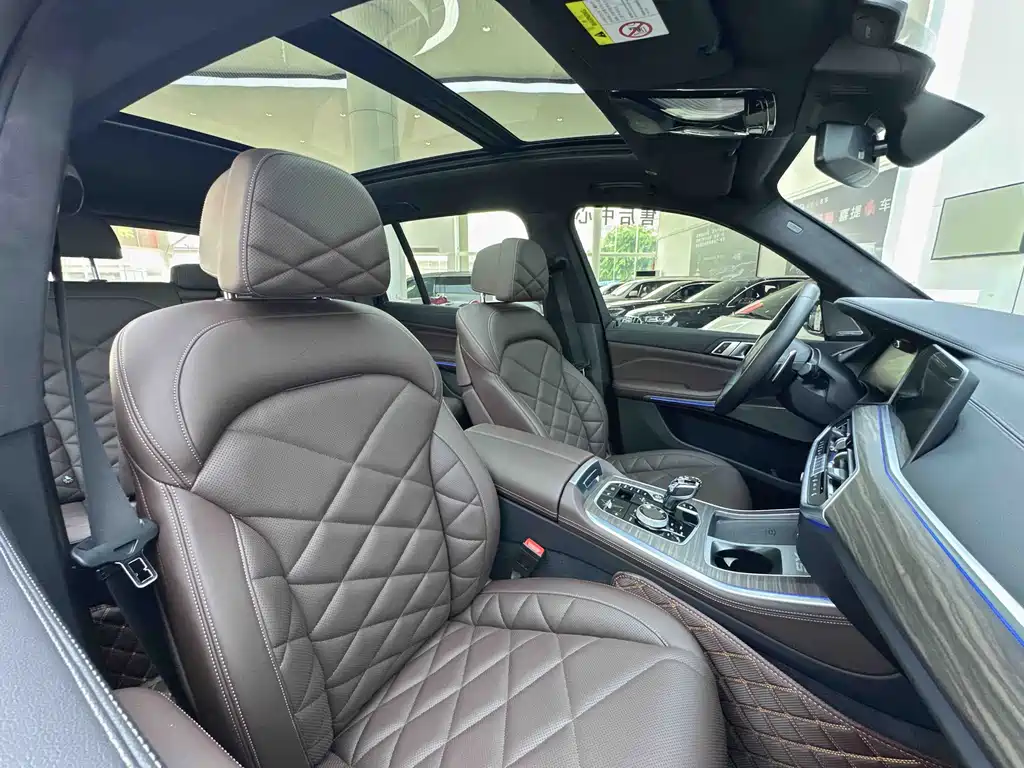 BMW X5 2022 xDrive 40Li Premium M Sport