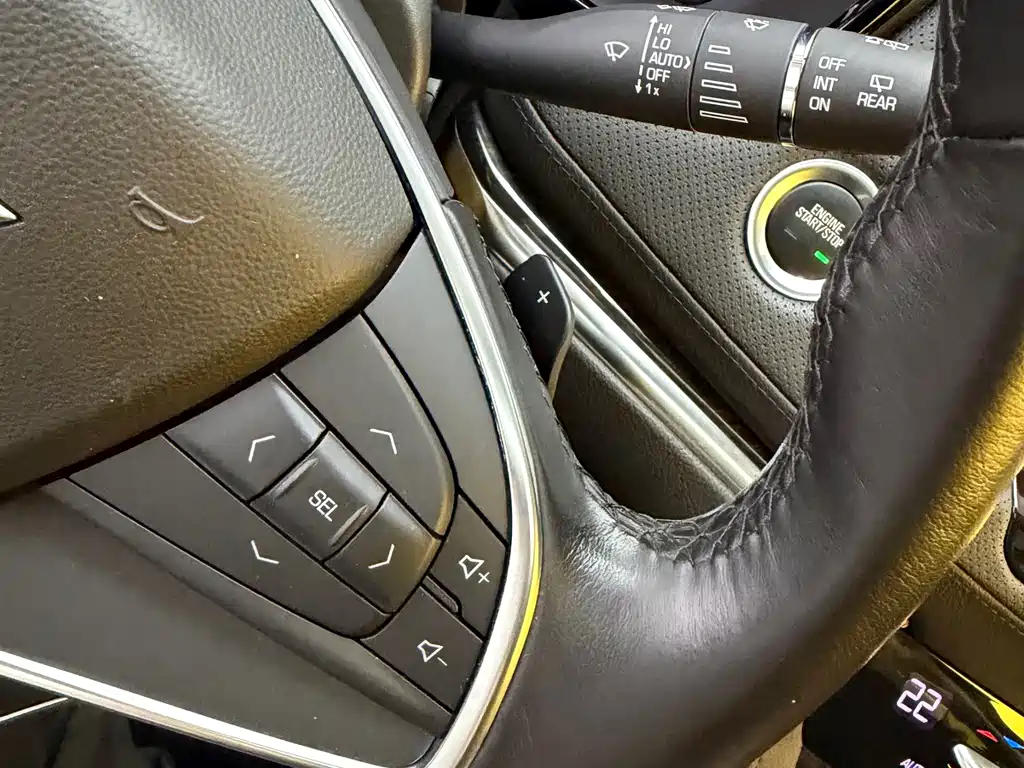 Cadillac XT5 — миниатюра 11