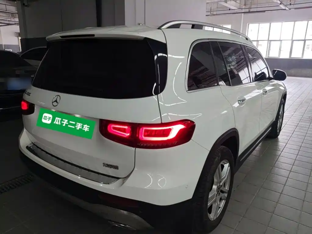 Mercedes-Benz GLB — миниатюра 7