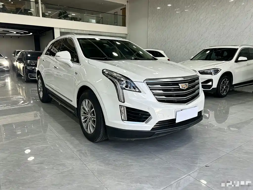 Cadillac XT5 — миниатюра 3