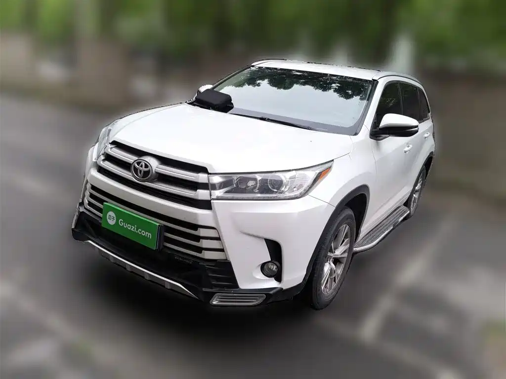 Toyota Highlander 2021