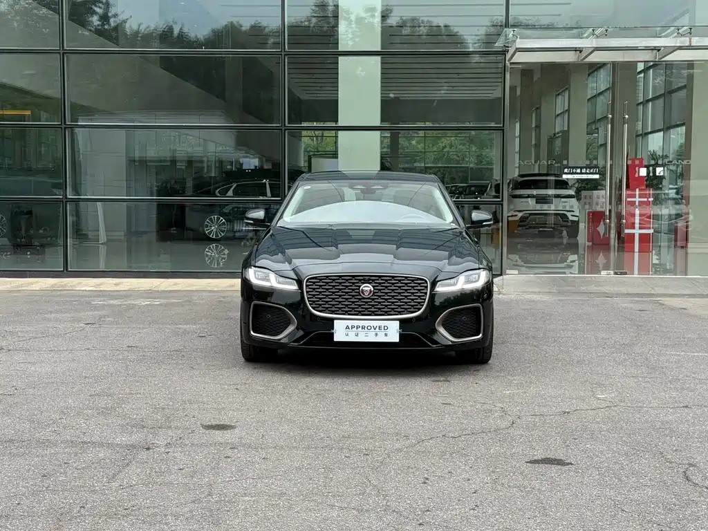JAGUAR  XFL