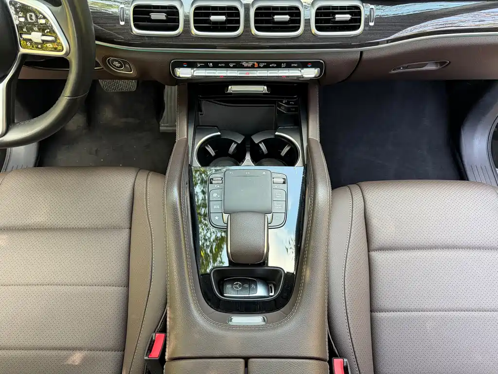 Mercedes-Benz GLE (Import) — миниатюра 8