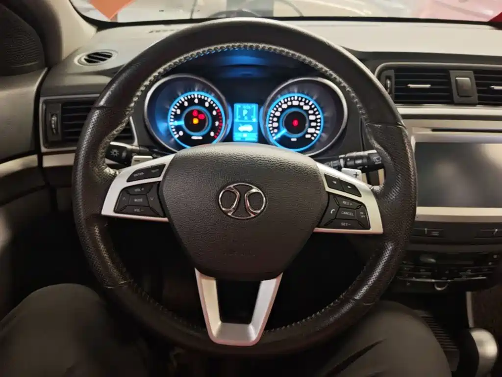 BAIC Senova X65 — миниатюра 11