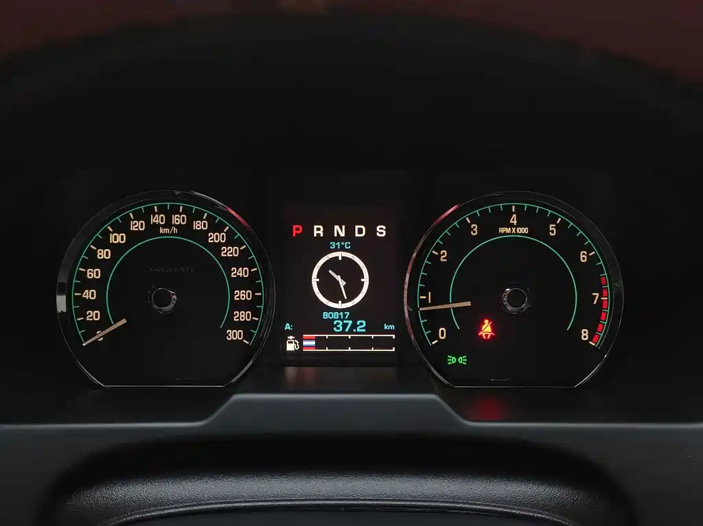 Jaguar XF — миниатюра 11