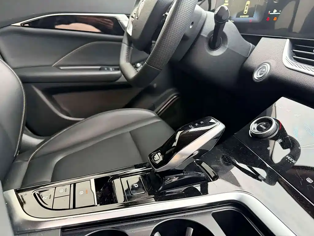 Bestune B70 — миниатюра 5