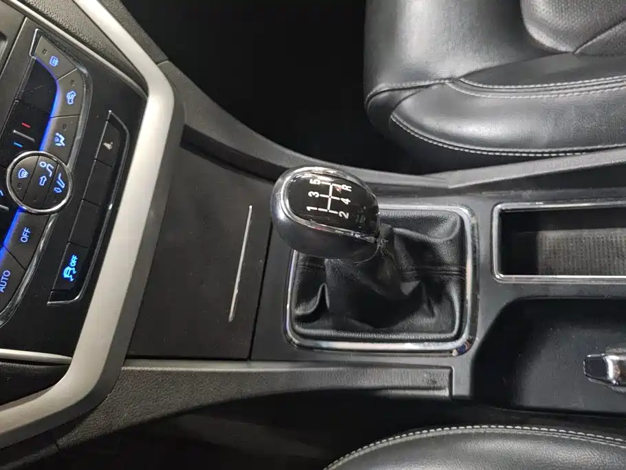 Geely Emgrand — миниатюра 16