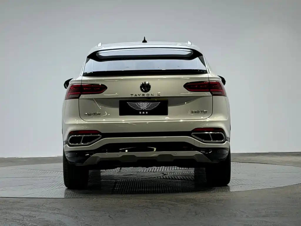 Volkswagen X — миниатюра 3