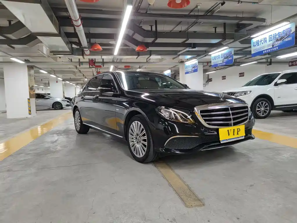 Mercedes-Benz E-Class — миниатюра 3