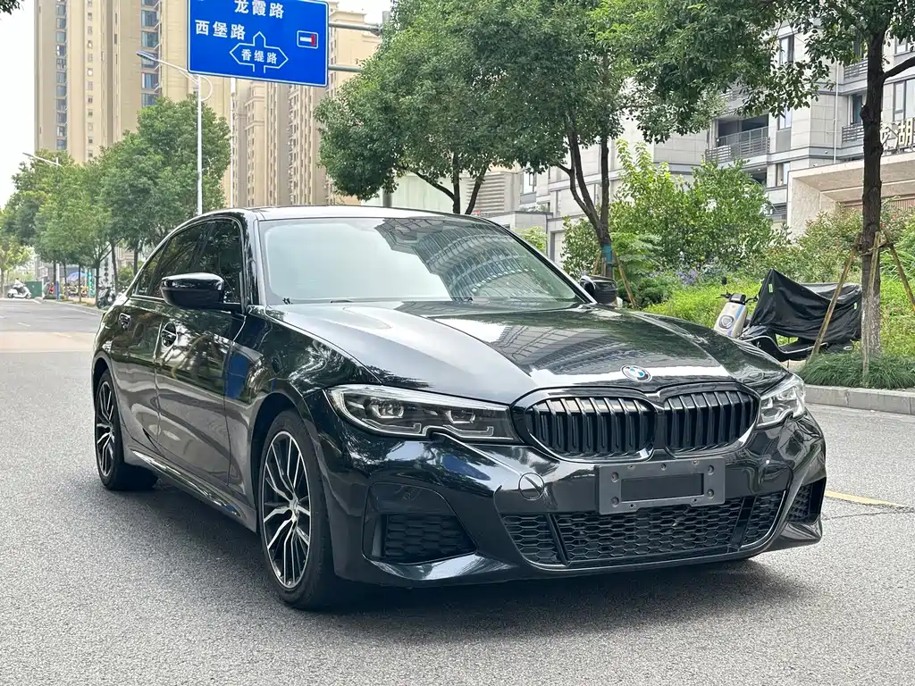 BMW 3 Series — миниатюра 3
