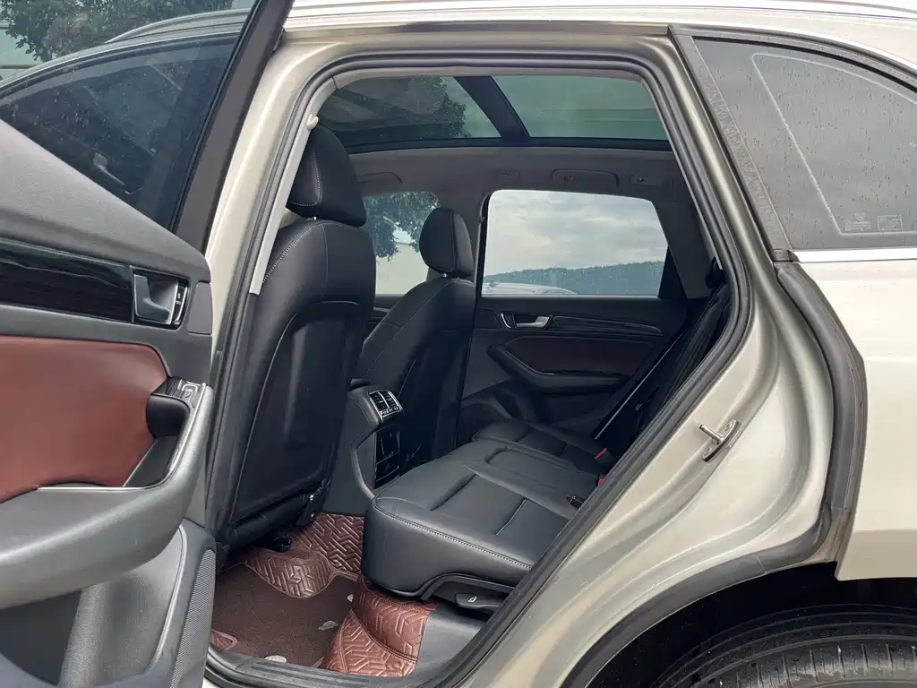 Audi Q5 — миниатюра 5