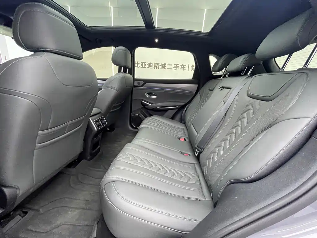 BYD Song L DM-i L DM-i 2025 Smart Drive 112km