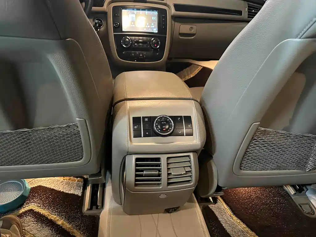 Mercedes-Benz R 2015 R 400 4MATIC