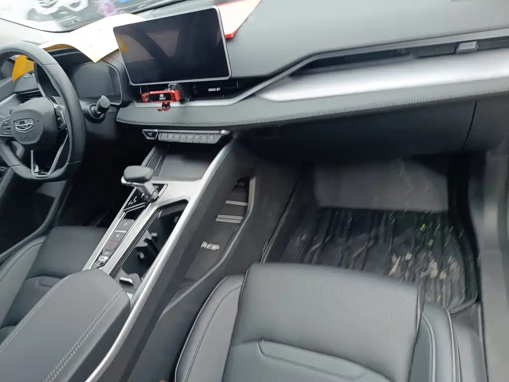 Geely Xingrui — миниатюра 8