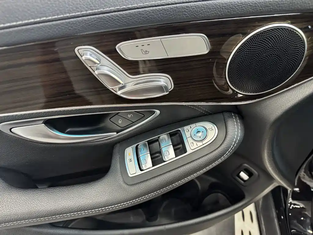 Mercedes-Benz GLC — миниатюра 15