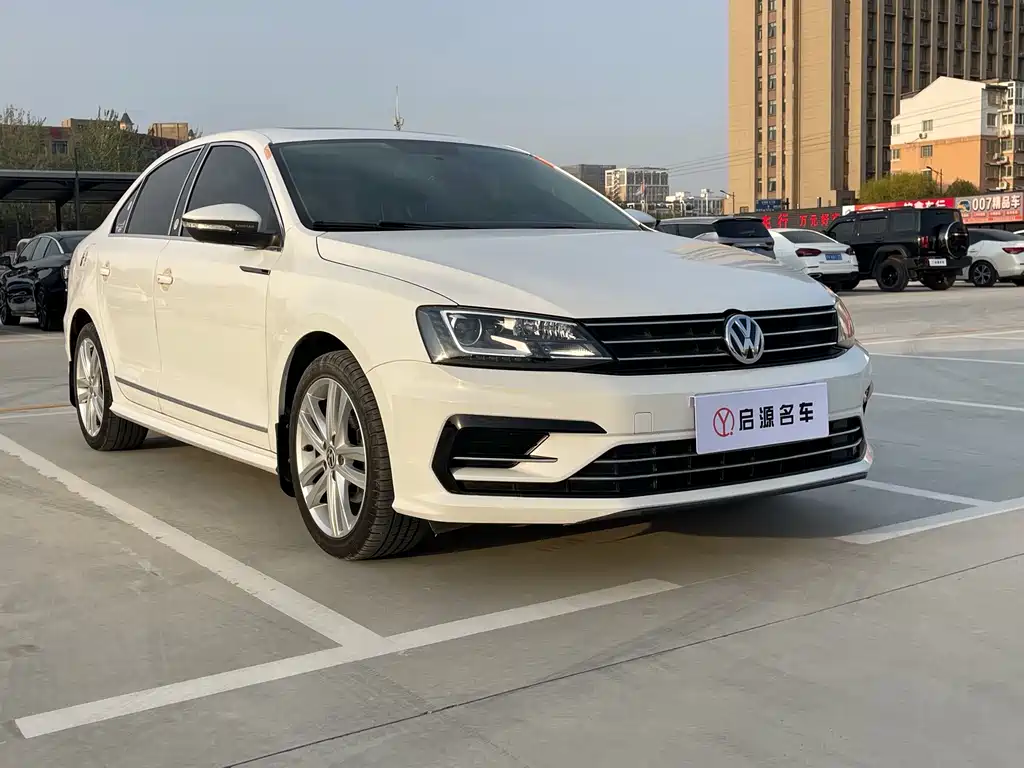 Volkswagen Sagitar — миниатюра 3