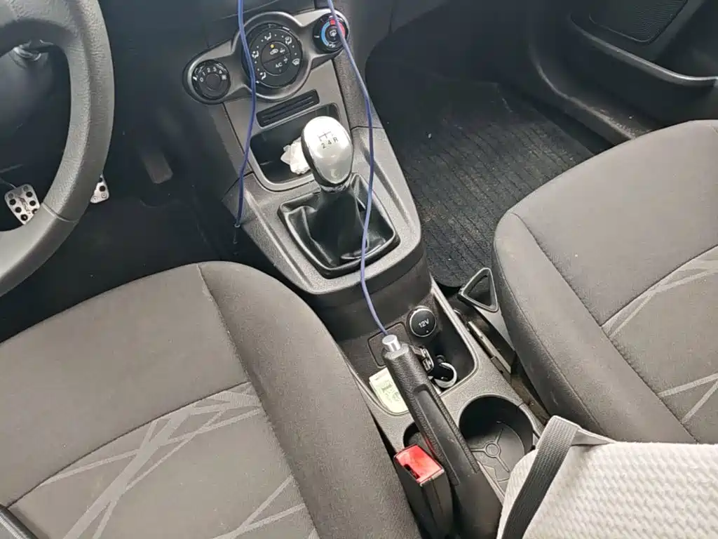 Ford Fiesta 2013 1.5L MT