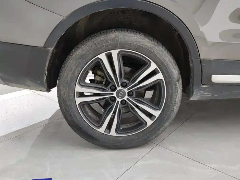 Geely Boyue — миниатюра 6