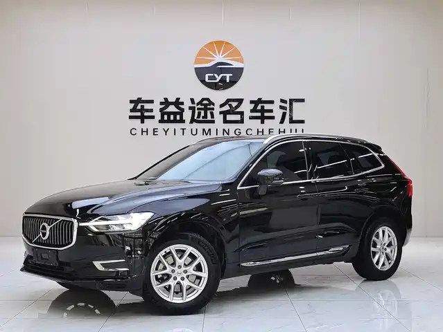 Volvo XC — фото 1