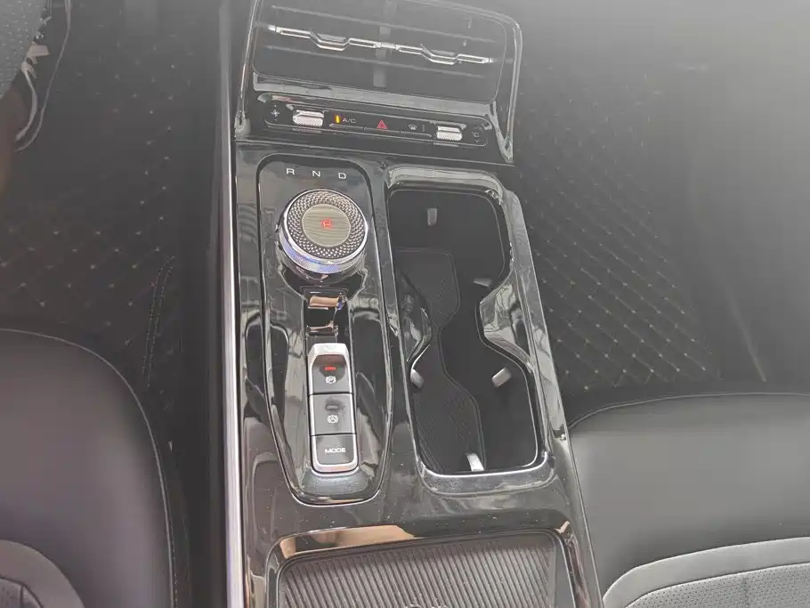 Wuling Xingguang — миниатюра 16