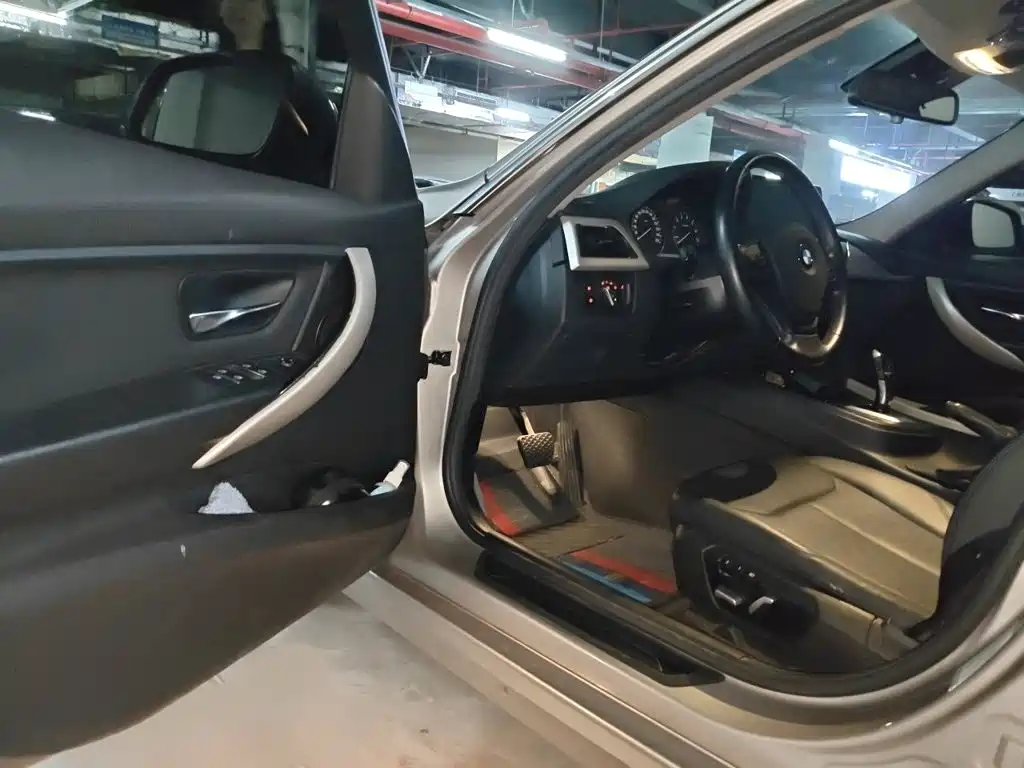 BMW 3 Series — миниатюра 14
